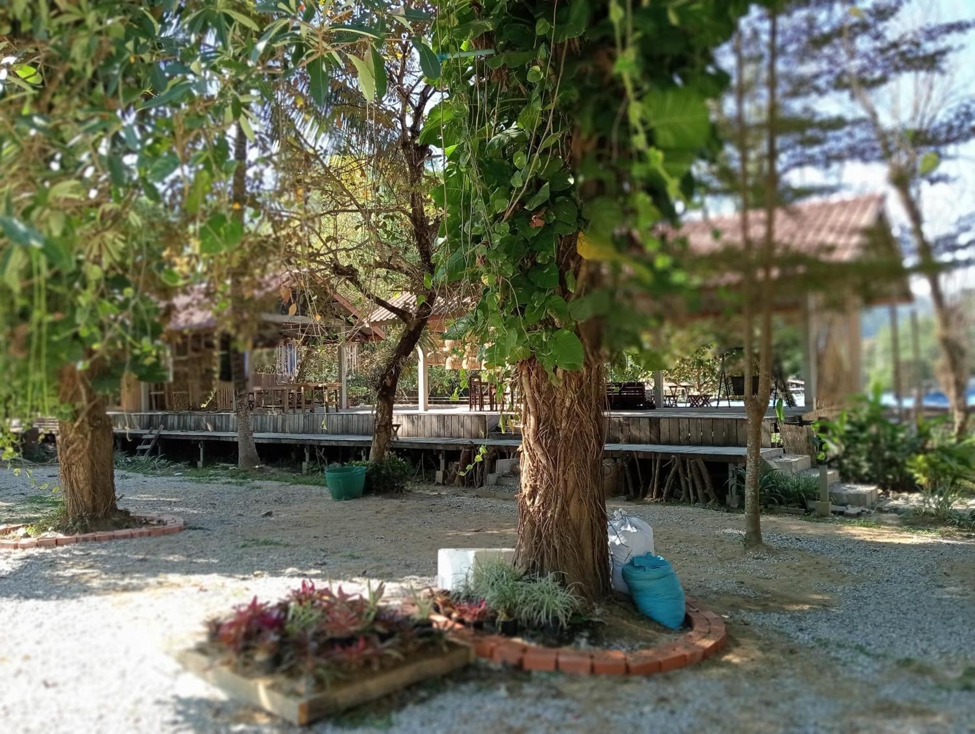 Vangvieng Ruby'Homestay Vang Vieng Luaran gambar